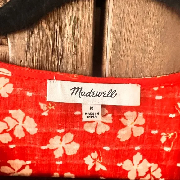 Madewell Puff-Sleeve Button-Front Top in Swiss Dot Happy Hibiscus Size Medium - Picture 5 of 8